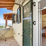 Apartment Lefkothea 1 Frinion